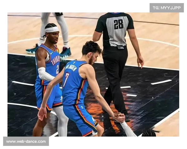 亚历山大霍姆格伦合砍83分 雷霆高比分力克对手141比135取胜