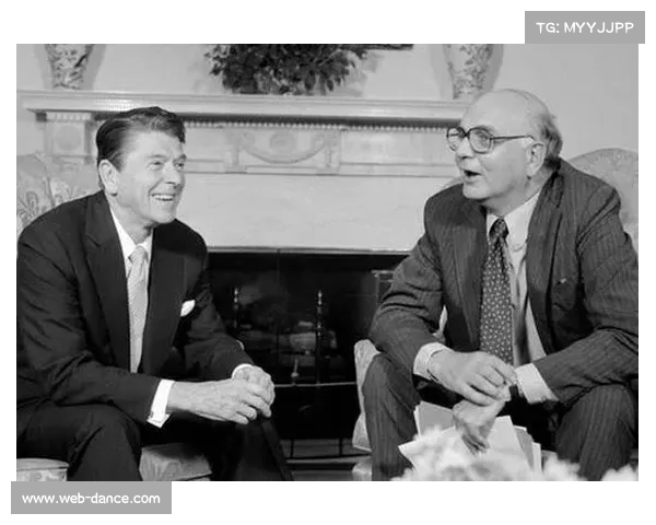 瓦尔特·沃克降服技术教学视频广泛传播，推动格斗产业蓬勃发展